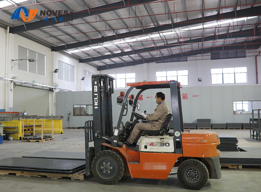 隔熱板，模具隔熱板，隔熱板廠家, 耐高溫隔熱板，絕緣隔熱板